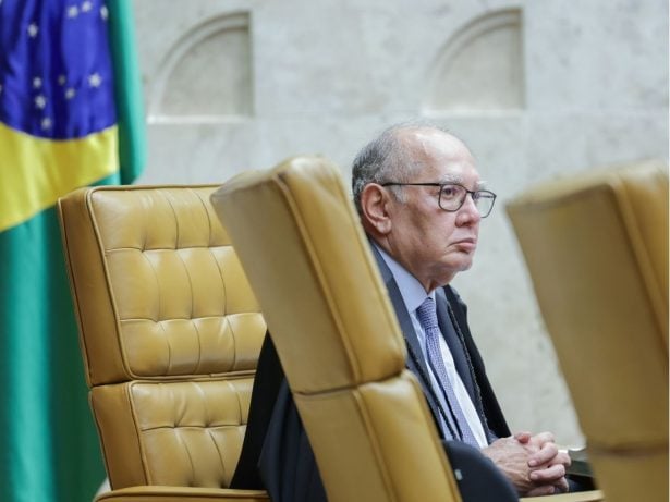 Gilmar Mendes decide suspender processos relacionados à “pejotização” até deliberação final do STF