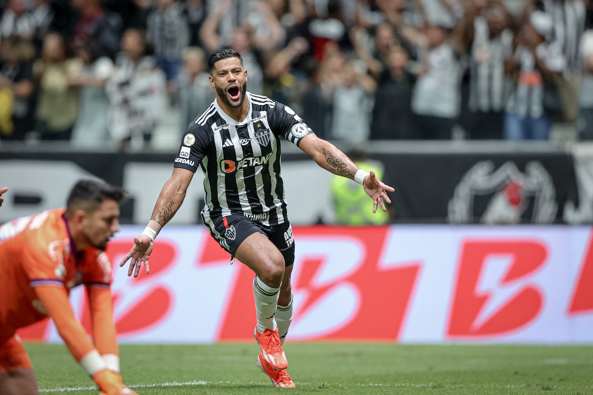 Hulk se manifesta de forma enigmática nas redes sociais após empate do Atlético com o Vitória